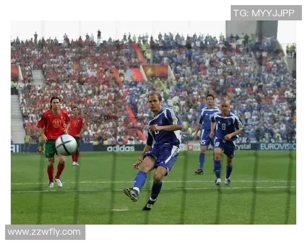 德利塔与埃斯的较量揭示了足球战术的深层次对抗与精彩瞬间