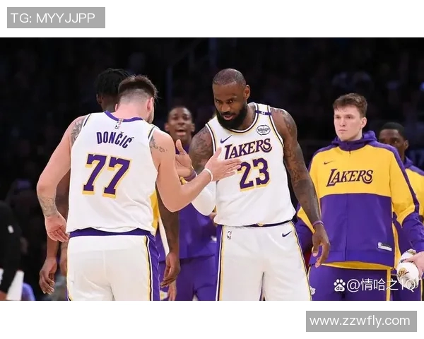 湖人火箭第三场激战回顾球星对决与战术博弈的精彩瞬间